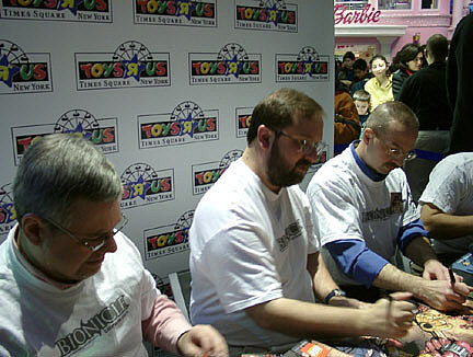 TRU Autograph Table