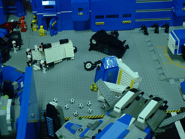 Blacktron Vs Space Police