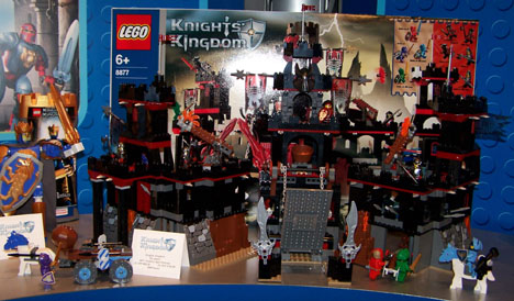 8877 Dark Fortress