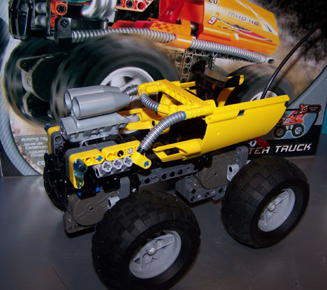 8651 MONSTER TRUCK